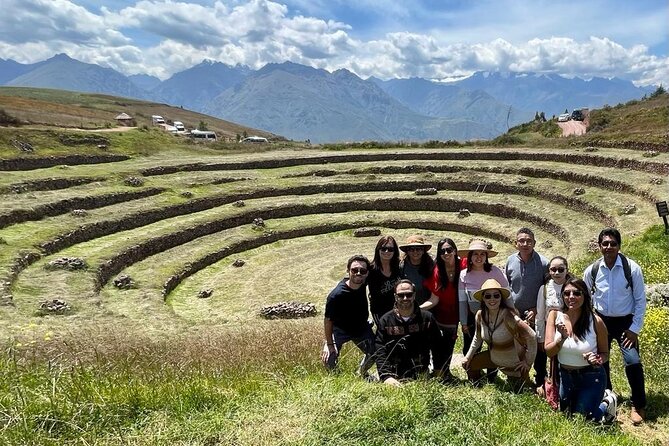Magical Cusco Tour 7 days - Sacred Valley Day 1: Moray’s agricultural terraces and Maras salt mines