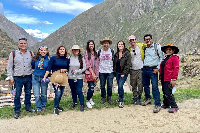 Magical Cusco Tour 7 days - Vinicunca (Rainbow Mountain) trek: a colorful day that asks for effort