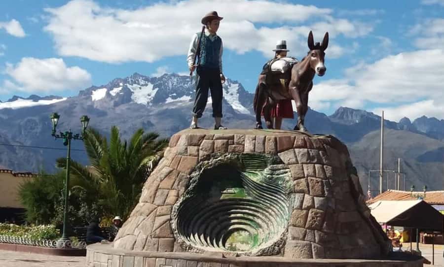 Maras Moray Sacred Valley Tour from Cusco - Moray’s terraces: understanding how the Incas worked