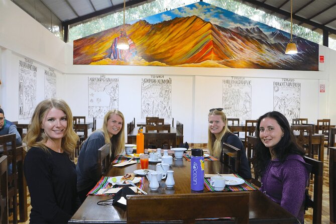 Palccoyo Rainbow Mountain Full Day Tour from Cusco - The 4:00 am start: how the whole day actually runs from Cusco