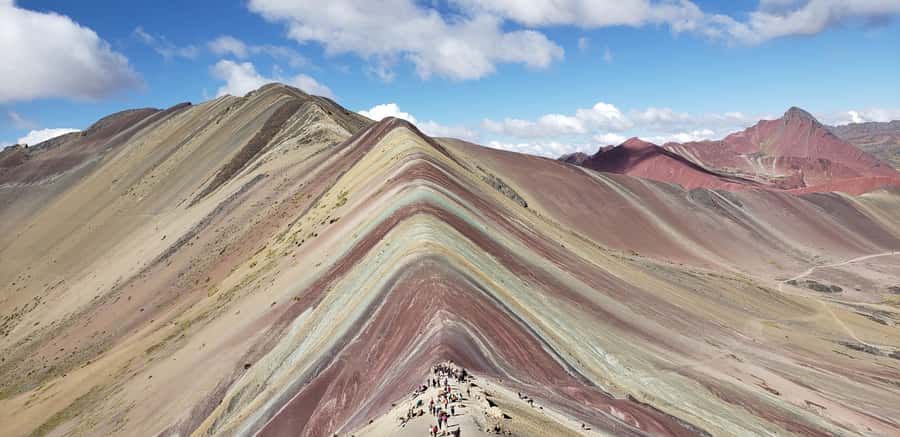 Peru: Rainbow Mountain and Red Valley View Point Tour - Red Valley Viewpoint: Why the Quiet Feels Good After Vinicunca