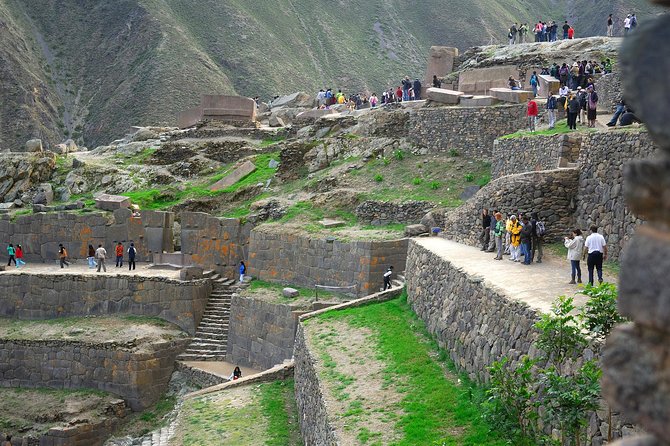 Pisac Indian Market and Ollantaytambo Fortress with Lunch - Pisac pickup, then straight into market life
