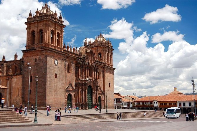 Private Tour: 6 days|| Cusco || MachuPicchu ||Rainbow Mountain|| - Machu Picchu Day 3: early bus, guided circuits 1 or 2, and ticket uncertainty