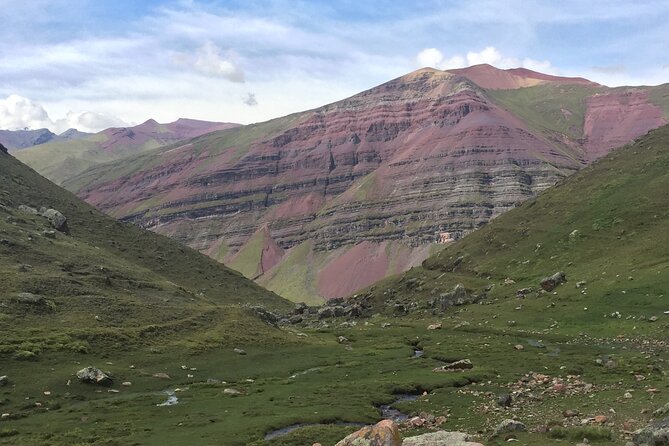 Rainbow Mountain Cusco Full Day - Cusco to Cusipata: Breakfast, Valleys, and Apu Ausangate Views
