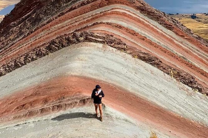Rainbow Mountain Tour - Optional Red Valley: the Mars-like add-on and the $7 ticket