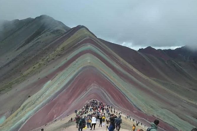 Rainbown mountain cusco 1 Day - Going Back Down and Eating: Why the Return Part Is More Than a Reversal