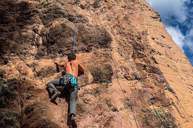 Rock Climbing full day - Weather and your moderate fitness level: the two things that decide your comfort