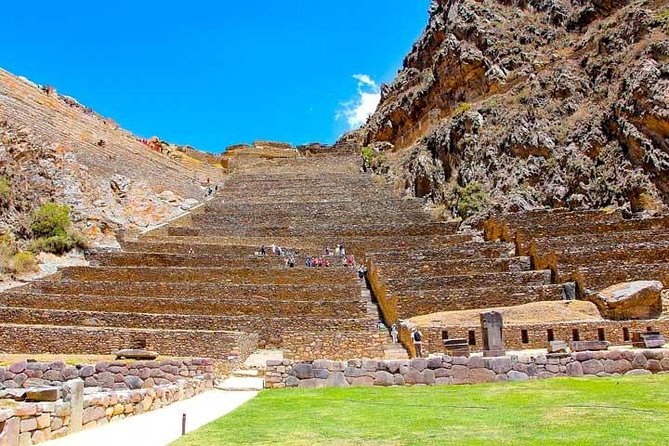 Sacred Valley VIP Tour with Maras and Moray from Cusco - Salinas de Maras: 3,000 wells and a salt-making routine that still works
