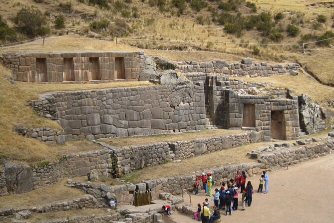 Sacsayhuaman Temple, Tambomachay and Puca Pucara Half-Day Tour - Puca Pucara: the red fortress, military role, and water features