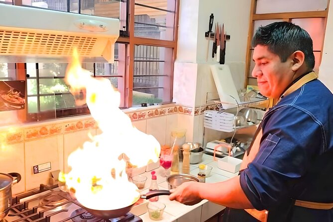 Vegan Peruvian Cooking Class Cocktails and Local Market in Cusco - What you learn while you shop (and what you’ll cook later)